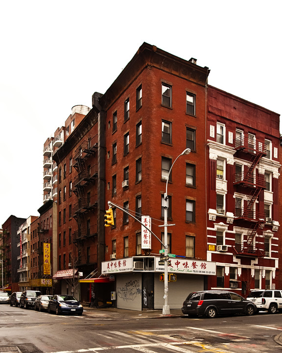 55 Market St in New York, NY - Building Photo