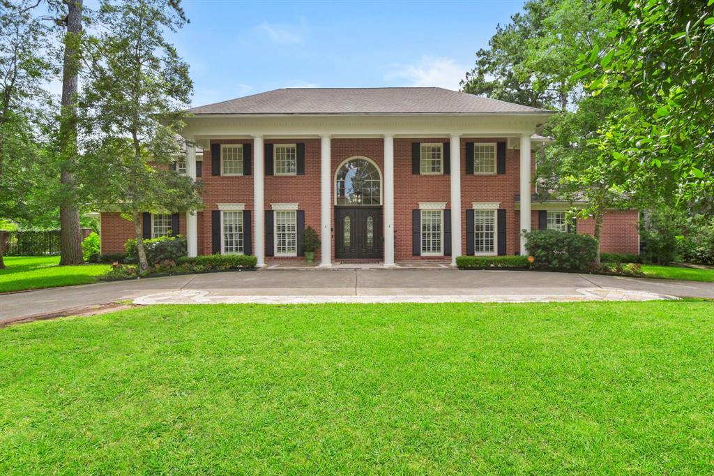 903 Echo Ln in Houston, TX - Foto de edificio