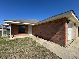 2801 Alma Dr, Unit # A in Killeen, TX - Building Photo