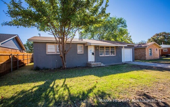 4707 42nd St, Unit AUCQCH in Lubbock, TX - Building Photo - Building Photo