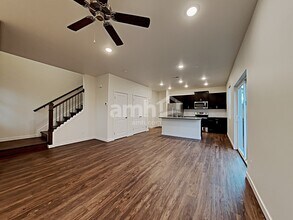 23297 SE Dogwood St in Black Diamond, WA - Building Photo - Building Photo