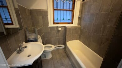 189 N Church St in Hazleton, PA - Building Photo - Building Photo