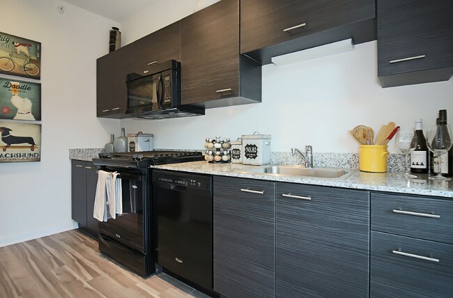 800 N La Salle Dr in Chicago, IL - Building Photo - Building Photo