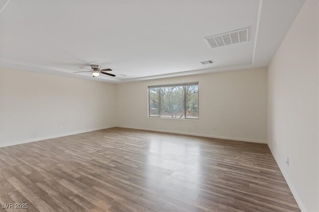 9793 S Russian Hill St in Las Vegas, NV - Building Photo - Building Photo