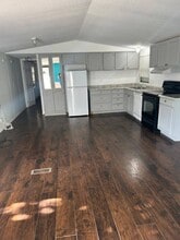 201 S Preston Rd in Burkburnett, TX - Building Photo - Building Photo