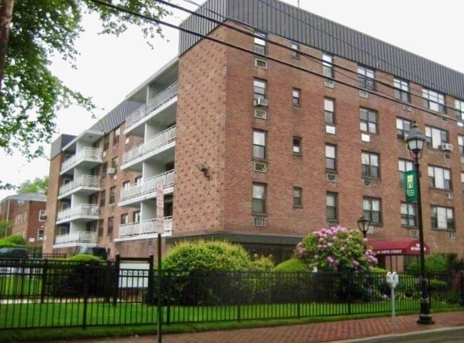 property at 124 Smith St