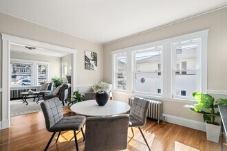 8 Charlesview St in Boston, MA - Building Photo - Building Photo