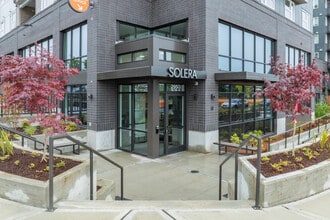 Solera Apartments in Renton, WA - Foto de edificio - Building Photo