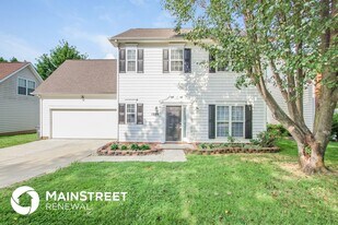 15189 Tracy Beth Rd in Huntersville, NC - Building Photo