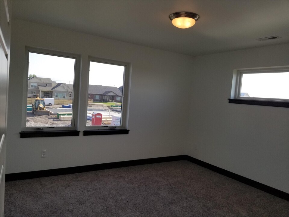 4423 Ethan Way in Bozeman, MT - Building Photo