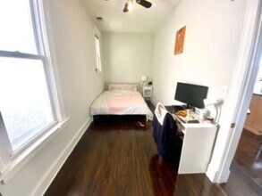 3009 N Ashland Ave in Chicago, IL - Building Photo - Building Photo