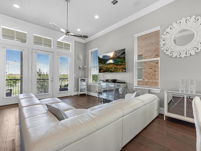 property at 9662 Knight Rd