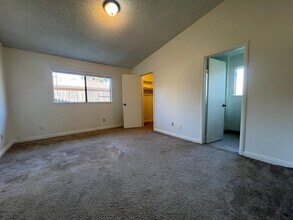 7665 Canyon Woods Ct in Sacramento, CA - Building Photo - Building Photo