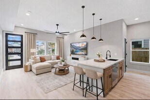 7349 Sandle St in Houston, TX - Building Photo