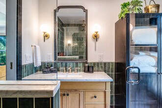 2655 NW 86th St in Seattle, WA - Building Photo - Building Photo