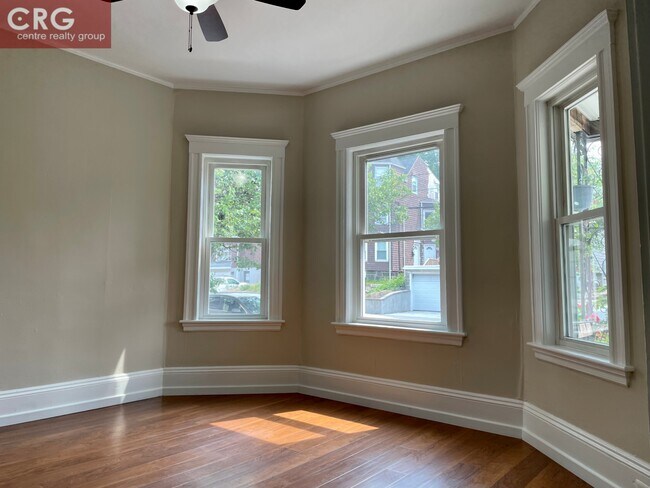 294 Boston Ave, Unit 1 in Medford, MA - Building Photo - Building Photo