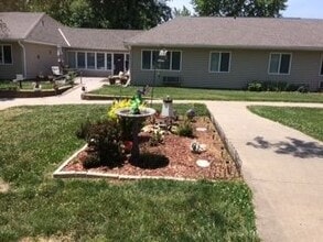 2001 I St in Fairbury, NE - Building Photo - Building Photo