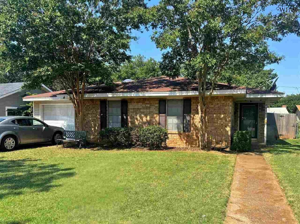 2814 McGaha Ave in Wichita Falls, TX - Building Photo