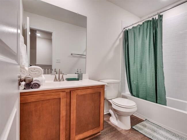 property at 405 Magnolia Ln