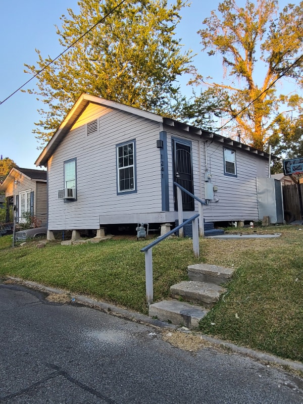 1241 S 18th St in Baton Rouge, LA - Building Photo - Building Photo