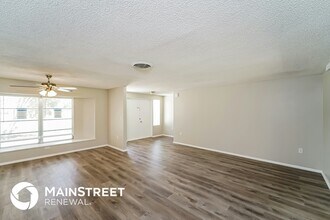 1490 S Venice Blvd in Venice, FL - Building Photo - Building Photo
