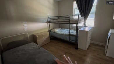 928-B W Beacon Ave in Anaheim, CA - Building Photo - Building Photo