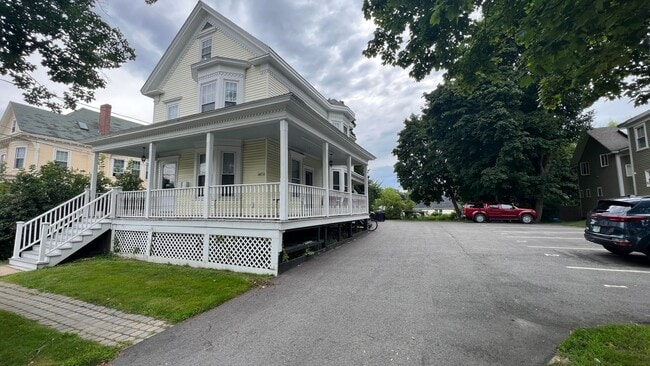 665 Central Ave