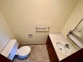 1127-1129 Applegate St in Philomath, OR - Building Photo - Building Photo