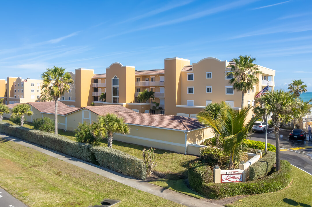 Lantana Oceanfront Condominiums in Indian Harbour Beach, FL - Building Photo