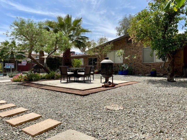 74402 Abronia Trail, Unit 3 in Palm Desert, CA - Building Photo - Building Photo