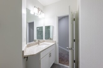 The Blairs in Silver Spring, MD - Building Photo - Interior Photo