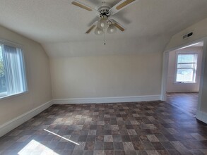 624 Jefferson St NE, Unit #2 in Minneapolis, MN - Building Photo - Building Photo