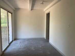 10135 Port Royal Ct in Jonesboro, GA - Building Photo - Building Photo