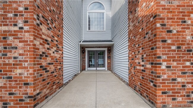 1175 Youngs Rd in Buffalo, NY - Building Photo - Building Photo