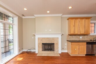 6217 S Kimbark Ave, Unit GS in Chicago, IL - Foto de edificio - Building Photo