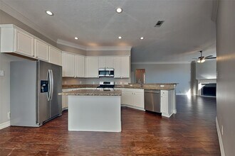 18522 Blanca Springs Court in Humble, TX - Building Photo - Building Photo