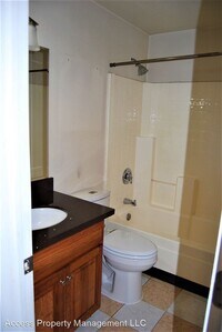 207 E Seventh St - 6