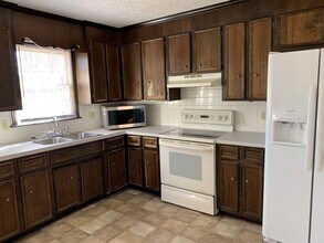 64 Maybrook Dr in Lynchburg, VA - Building Photo - Building Photo