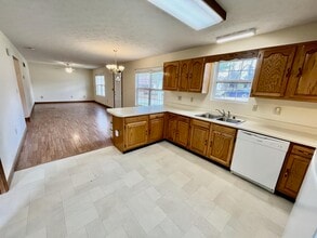 109 Pettus St in Somerset, KY - Building Photo - Building Photo