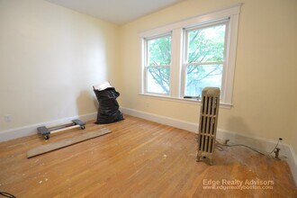 65 N Crescent Circuit in Boston, MA - Building Photo - Building Photo