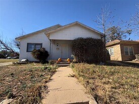 1750 Walnut St in Abilene, TX - Building Photo