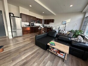 147 E Berkeley St, Unit 1 in Boston, MA - Building Photo - Building Photo
