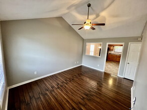 2785 Russet Ridge Dr in Clarksville, TN - Building Photo - Building Photo