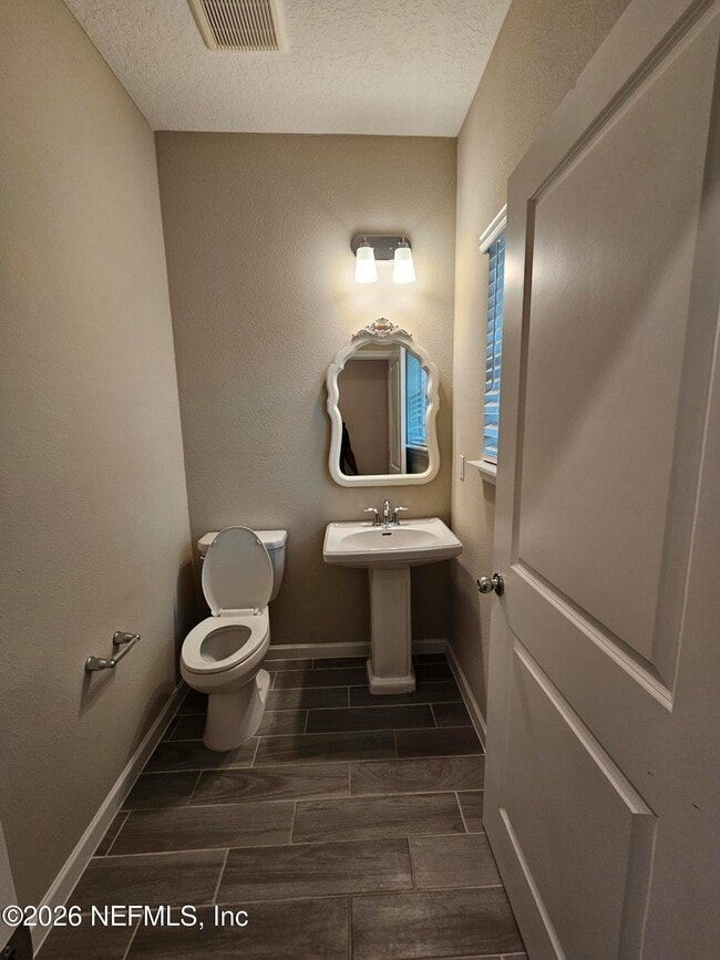 10330 Alder Creek Ln in Jacksonville, FL - Building Photo - Building Photo