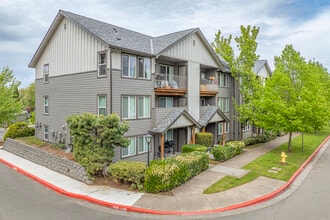 Gateway Commons in Hillsboro, OR - Building Photo - Building Photo