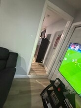 63 Wedgewood Dr, Unit Pablo B in Coram, NY - Foto de edificio - Building Photo