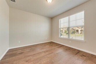 6314 Catalpa Dr in Venus, TX - Building Photo - Building Photo