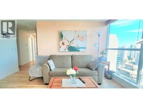 1068 Hornby St in Vancouver, BC - Building Photo - Building Photo