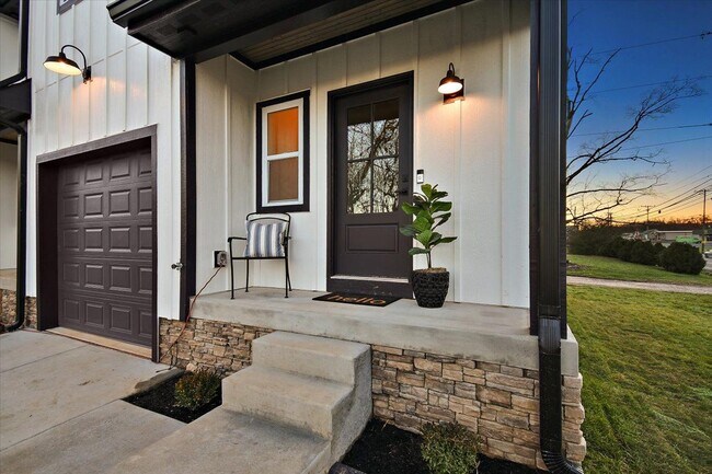 3670 Main St in Jasper, TN - Building Photo - Building Photo