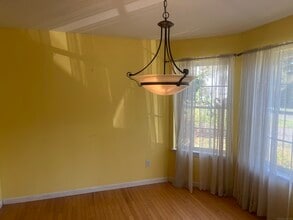 53 Tunxis St in Farmington, CT - Building Photo - Building Photo